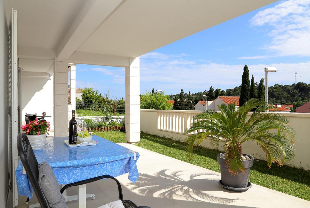 Apartmani Krmek Mlini Luaran gambar